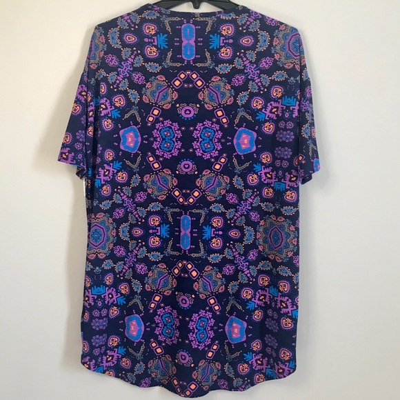 LulaRoe Irma Oversized Crewneck Tunic Top - Picture 3 of 5